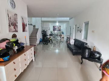 Rumah Kost Full Furnished 11 Pintu Di Lippo Karawaci