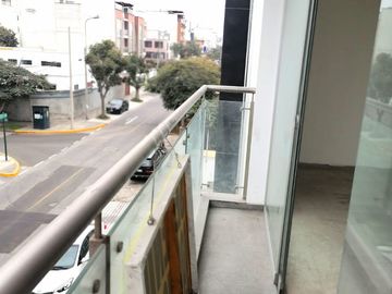 VIVE EN LINDO DUPLEX DE ESTRENO