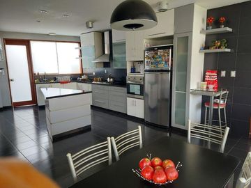 VENTA Casa Lagunas de la Molina 4 DORMITORIOS