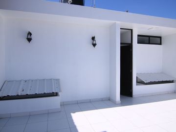 LINDA  CASA EN VENTA URB. MIRAFLORES COUNTRY CLUB-CASTILLA-PIURA