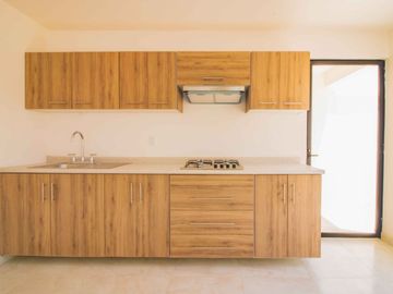 Casa nueva al sur de Pachuca con 3 espaciosas habitaciones más 1 estudio cerca tuzobus Matilde y plaza comercial Explanada Pachuca