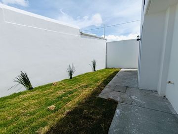 Casa nueva al sur de Pachuca con 3 espaciosas habitaciones más 1 estudio cerca tuzobus Matilde y plaza comercial Explanada Pachuca