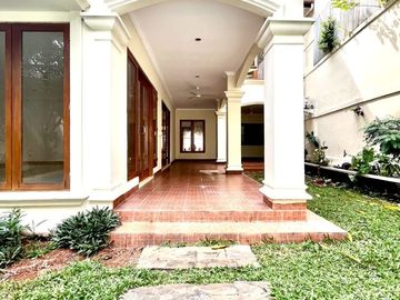RUMAH at Jl KEMANG TIMUR, JAKSEL