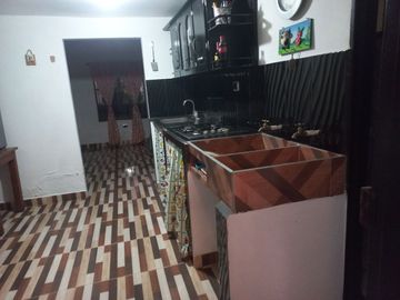 VENDO CASA FINCA BARATA POR SER CON COMPRAVENTA EN BARBOSA ANTIOQUIA.