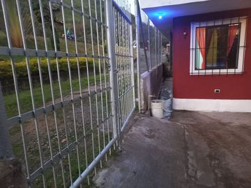 VENDO CASA FINCA BARATA POR SER CON COMPRAVENTA EN BARBOSA ANTIOQUIA.