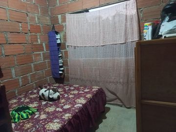 VENDO CASA FINCA BARATA POR SER CON COMPRAVENTA EN BARBOSA ANTIOQUIA.