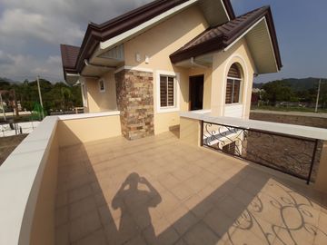 4 Bedroom Elsa Model in Tierra Verde Subic Along the Highway