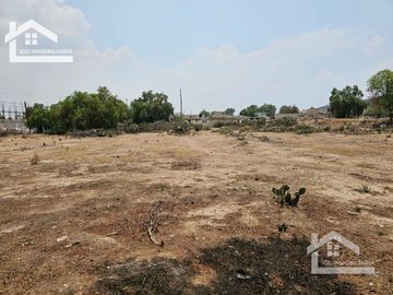 TERRENO EN PACHUQUILLA SOBRE AVENIDA HIDALGO, EXCELENTE UBICACIÓN.