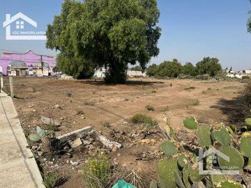 TERRENO EN PACHUQUILLA SOBRE AVENIDA HIDALGO, EXCELENTE UBICACIÓN.