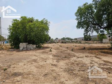 TERRENO EN PACHUQUILLA SOBRE AVENIDA HIDALGO, EXCELENTE UBICACIÓN.
