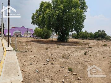 TERRENO EN PACHUQUILLA SOBRE AVENIDA HIDALGO, EXCELENTE UBICACIÓN.
