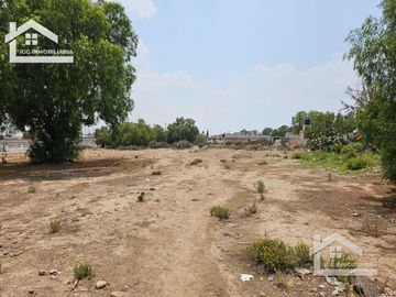 TERRENO EN PACHUQUILLA SOBRE AVENIDA HIDALGO, EXCELENTE UBICACIÓN.