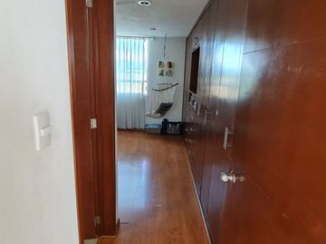 CASA EN VENTA EN ZAVALETA