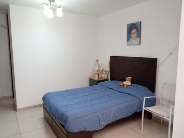 ¡Vendo Casa! en Calle Curazao cdra. 5 - Urb. Sta Patricia La Molina