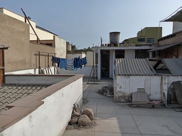 ¡Vendo Casa! en Calle Curazao cdra. 5 - Urb. Sta Patricia La Molina
