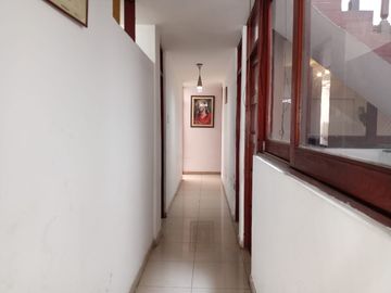 ¡Vendo Casa! en Calle Curazao cdra. 5 - Urb. Sta Patricia La Molina