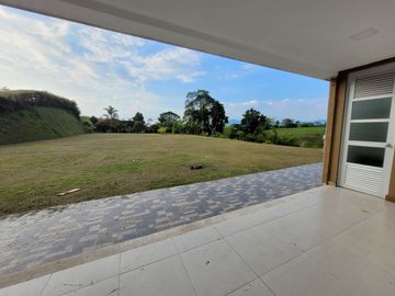 CASA CAMPESTRE EN CONDOMINIO EN CONDINA