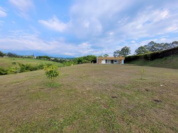 CASA CAMPESTRE EN CONDOMINIO EN CONDINA