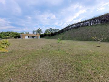 CASA CAMPESTRE EN CONDOMINIO EN CONDINA