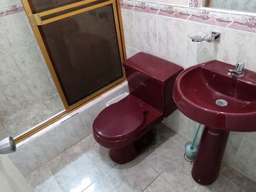 ✅ VENTA DE HERMOSO DEPARTAMENTO CON VISTA ESPECTACULAR TRES DORMITORIOS - QUINTO PISO. (TONSUPA) $59,000.oo