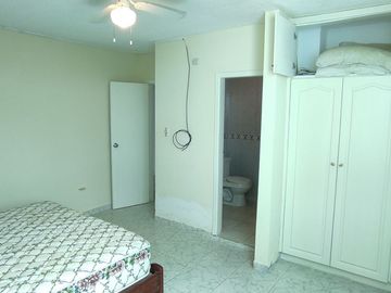 ✅ VENTA DE HERMOSO DEPARTAMENTO CON VISTA ESPECTACULAR TRES DORMITORIOS - QUINTO PISO. (TONSUPA) $59,000.oo