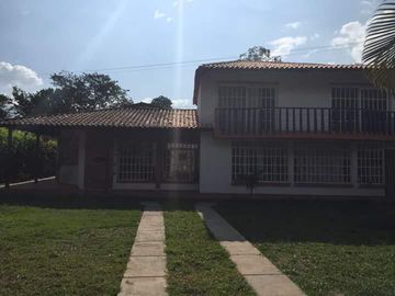 VENTA DE PARCELA GRANDE GUATIGURA