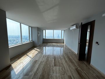 VENTA | DEPARTAMENTO FRENTE AL MAR CON ACCESO A PLAYA PRIVADA
