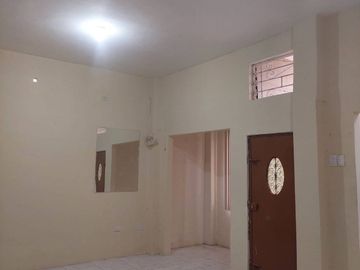 VENTA DE CASA RENTERA EN SAUCES 8 - FRENTE A RIOCENTRO NORTE (ANDREINA)