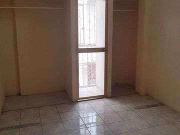 VENTA DE CASA RENTERA EN SAUCES 8 - FRENTE A RIOCENTRO NORTE (ANDREINA)