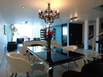 Casa Residencial en Zona Plateada, 3 Recámaras, en Pachuca de Soto, Hidalgo.