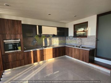 CASA en VENTA LOMAS de VISTA BELLA