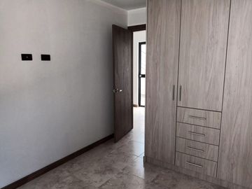 En venta  2 últimas CASAS DE 3 DORMITORIOS 98 m2, Nayon, clima ideal, por estrenar, terraza