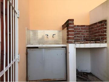 VENTA DE DUPLEX 3 AMBIENTES EN MAR DEL TUYU