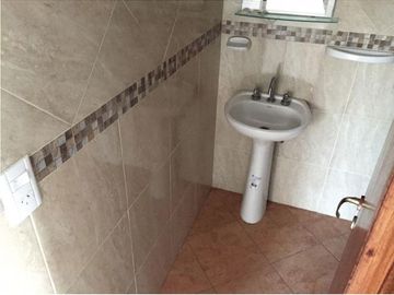 VENTA DE DUPLEX 3 AMBIENTES EN MAR DEL TUYU