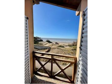 VENTA DE DUPLEX 3 AMBIENTES EN MAR DEL TUYU