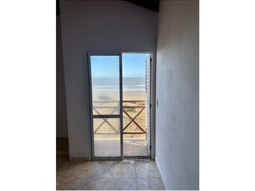 VENTA DE DUPLEX 3 AMBIENTES EN MAR DEL TUYU
