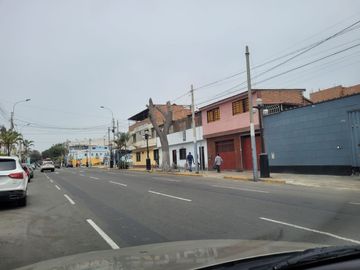 REMATO CASA CON DOS INQUILINOS PRECARIOS - ACEPTO OFERTAS