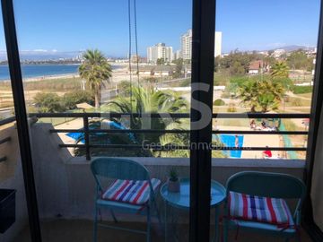 Lindo departamento de 2 habitaciones y 2 baños con estacionamiento y bodega
