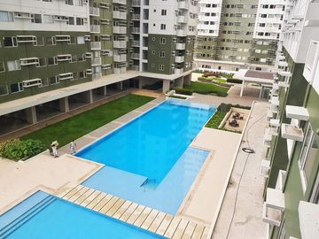 1Bedroom Condo Unit in Avida Towers One Union Place nearby McKinley Hills