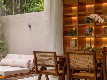 MODERN 2 BR PRIVATE POOL VILLA NEAR BERAWA BEACH