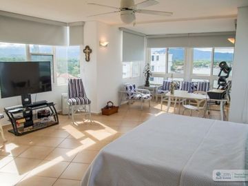 PENTHOUSE FRENTE AL MAR EN CORONADO, PANAMÁ