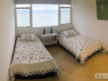 PENTHOUSE FRENTE AL MAR EN CORONADO, PANAMÁ