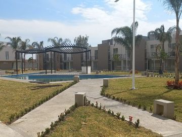 VENTA DE CASA PARA INVERSION CON ALBERCA  CERCA DE CUAUTLA