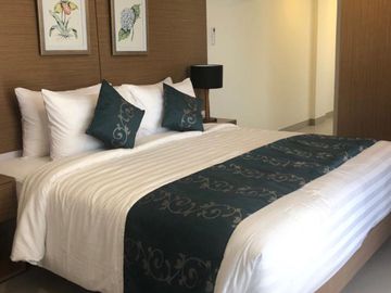 Villa Freehold 6 Bedrooms Ocean View in Ungasan