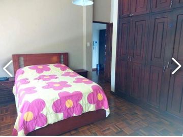 CASA DE VENTA URBANIZACION JACARANDA CUMBAYA