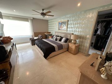 Casa de lujo en venta en villa campestre de 3 cuartos con baño