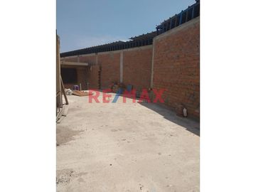 Linda Casa En Chimbote. Florida Baja ID 1088238