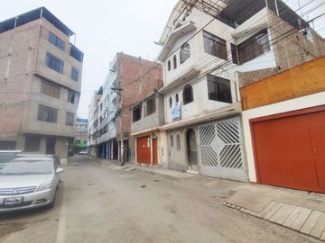 CASA 4 PISOS EN VENTA 420 M2 ASOC. BRISAS DEL MANTARO - EL AGUSTINO