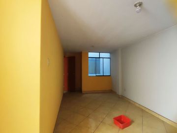 CASA 4 PISOS EN VENTA 420 M2 ASOC. BRISAS DEL MANTARO - EL AGUSTINO