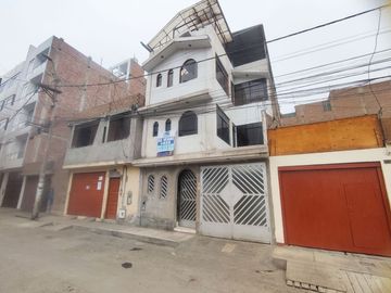 CASA 4 PISOS EN VENTA 420 M2 ASOC. BRISAS DEL MANTARO - EL AGUSTINO